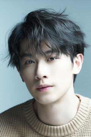 Yang Feng
